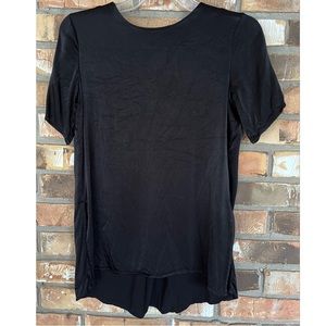Lumière Women’s Short Sleeve Black Top Size Small